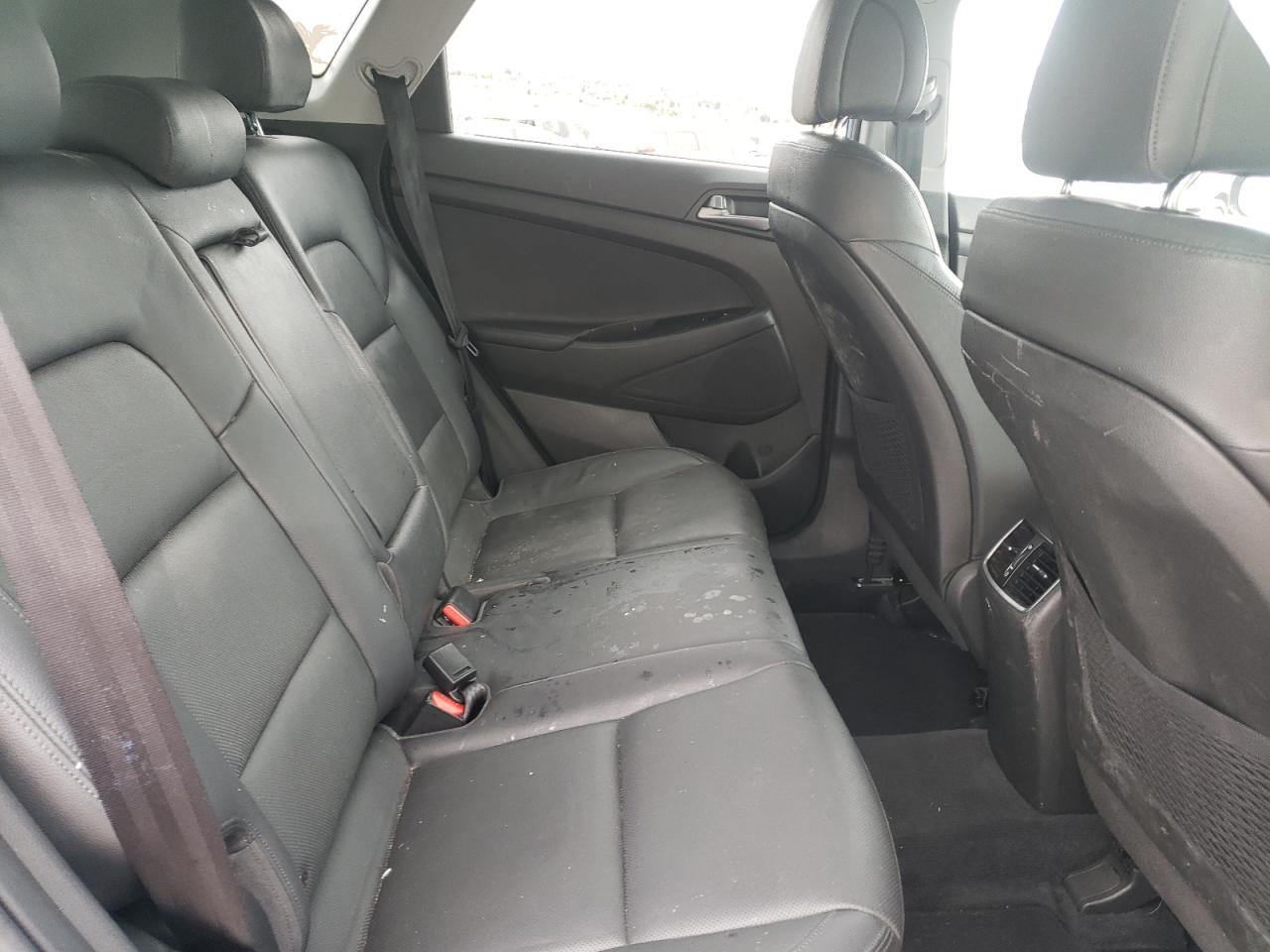 Photo 6 from auction – 2016 HYUNDAI TUCSON LIM with VIN KM8J3CA20GU229872