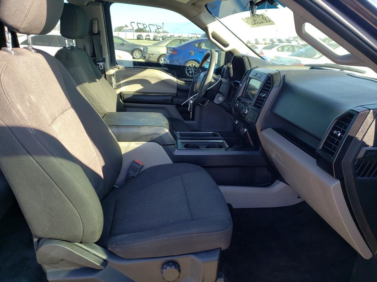 Photo 5 from auction – 2018 FORD F150 SUPER with VIN 1FTEX1CPXJKC42316