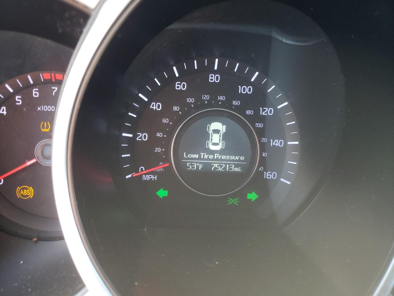 صورة رقم 8 من المزاد - 2015 KIA OPTIMA LX مع VIN KNAGM4A75F5535727