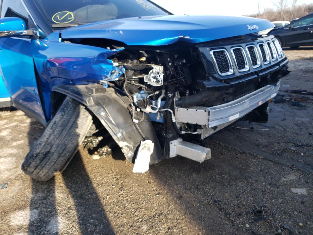 Photo 9 from auction – 2019 JEEP COMPASS LI with VIN 3C4NJDCB4KT817887