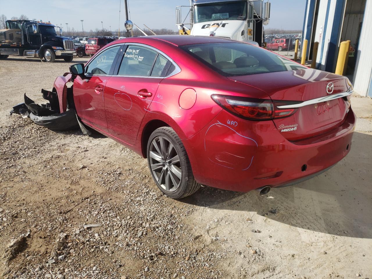 Photo 3 from auction – 2018 MAZDA 6 TOURING with VIN JM1GL1VMXJ1312099
