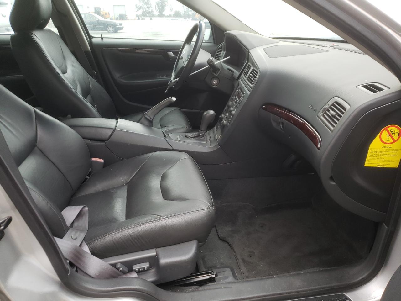 Photo 5 from auction – 2003 VOLVO S60 2.4T with VIN YV1RS58D732240364