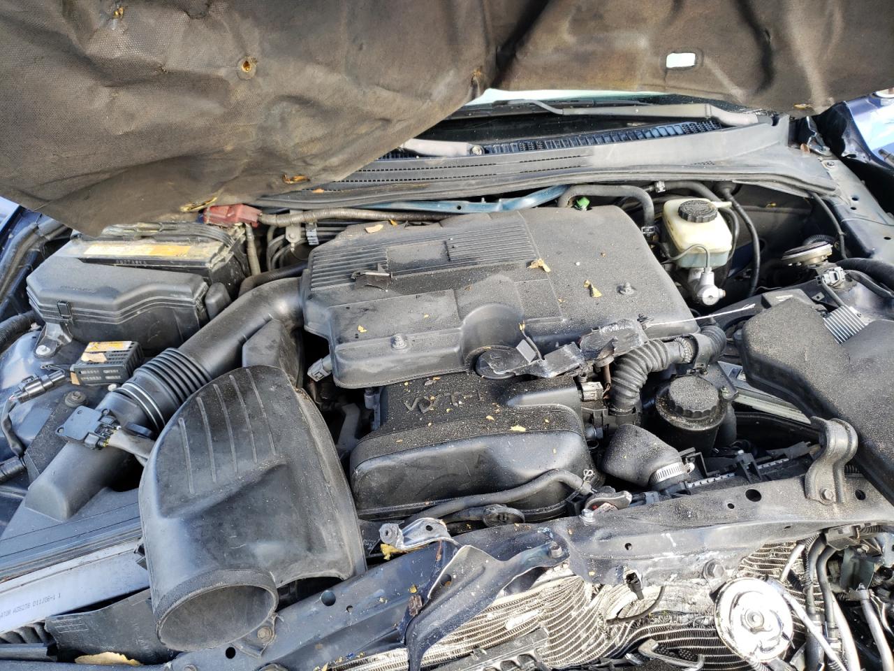 Photo 7 from auction – 2002 LEXUS IS 300 with VIN JTHBD192820057992