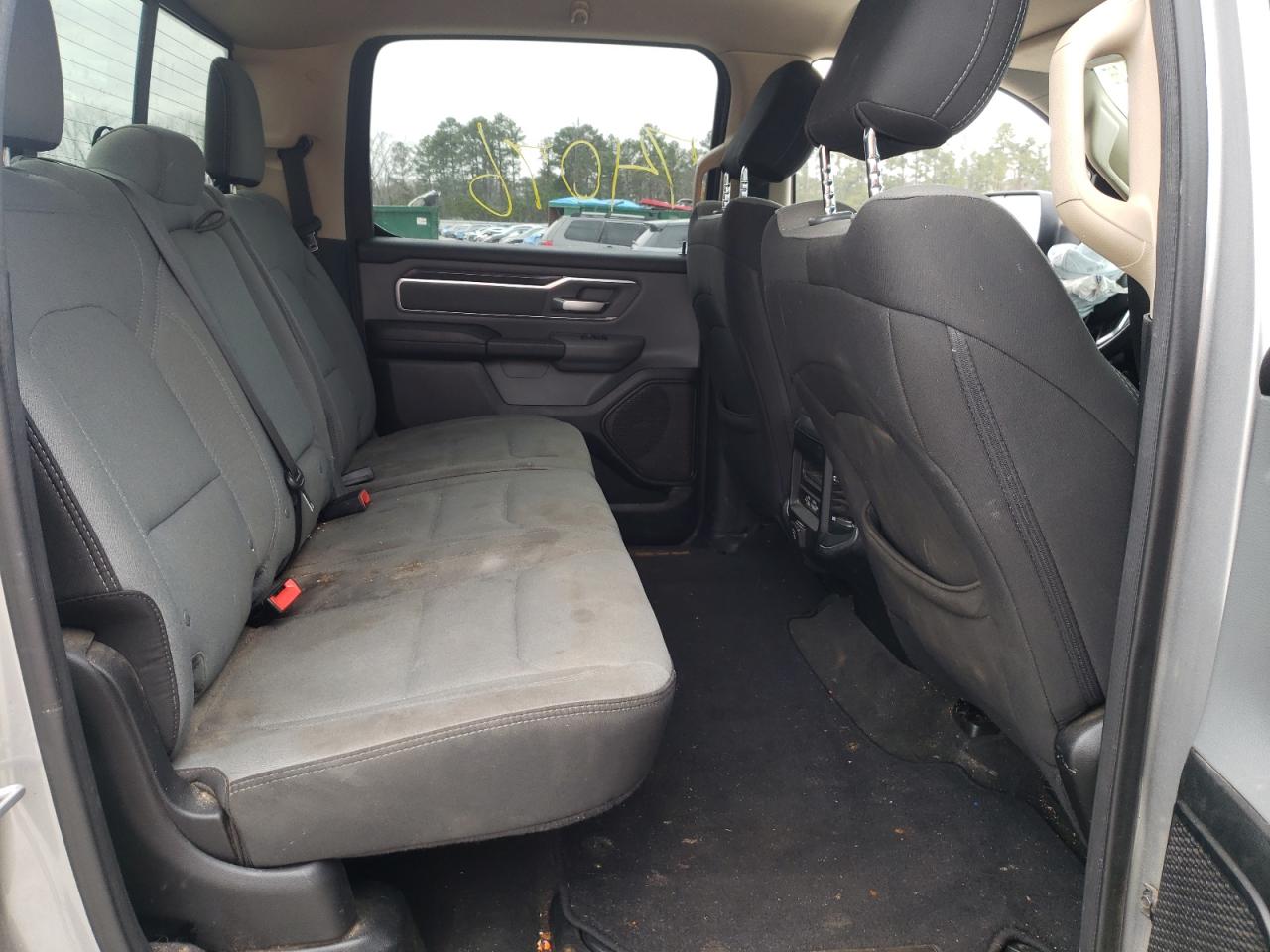 Photo 6 from auction – 2019 RAM 1500 BIG H with VIN 1C6RREFT1KN864841