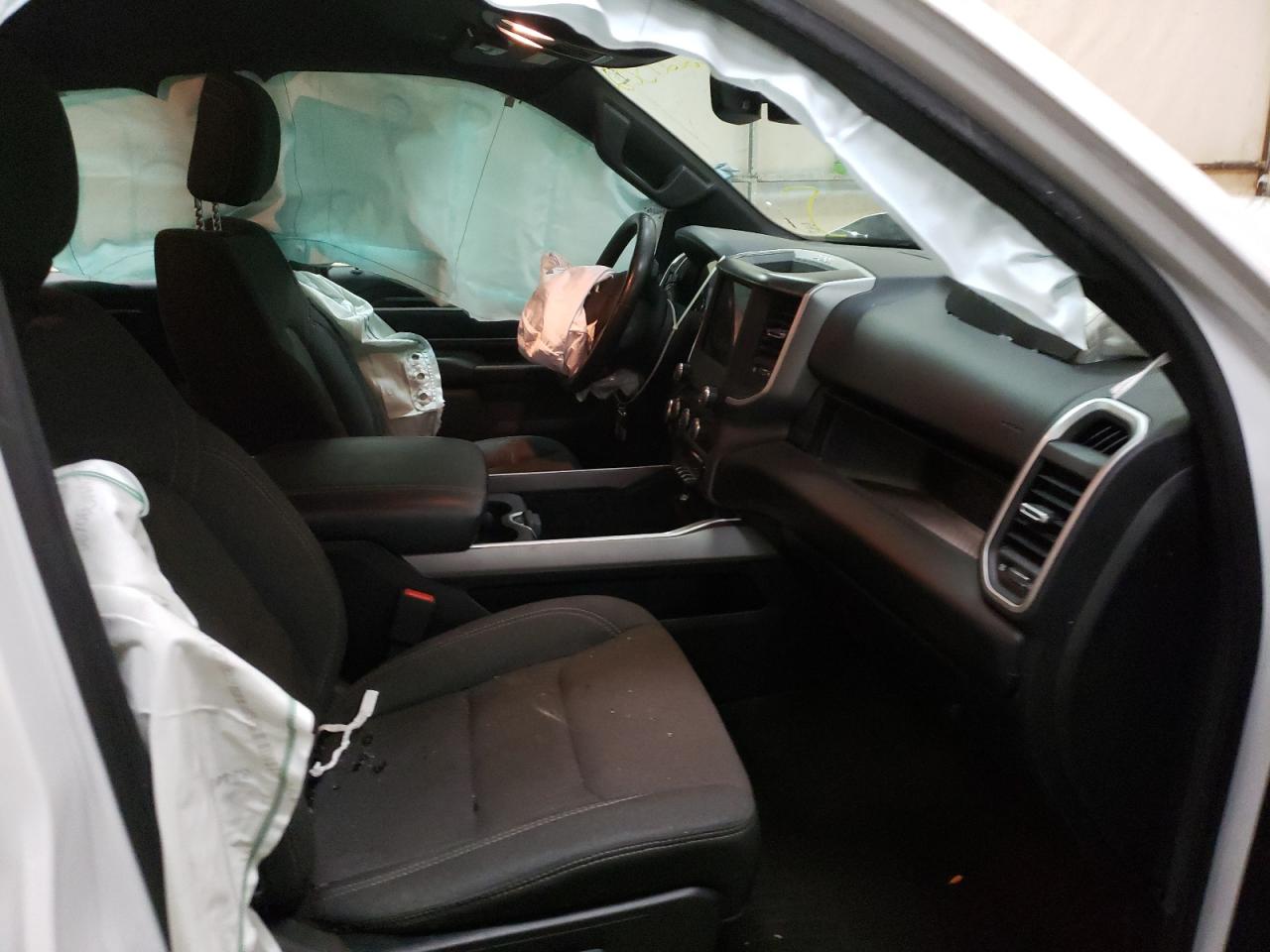Photo 5 from auction – 2020 RAM 1500 BIG H with VIN 1C6RRFFG1LN268431
