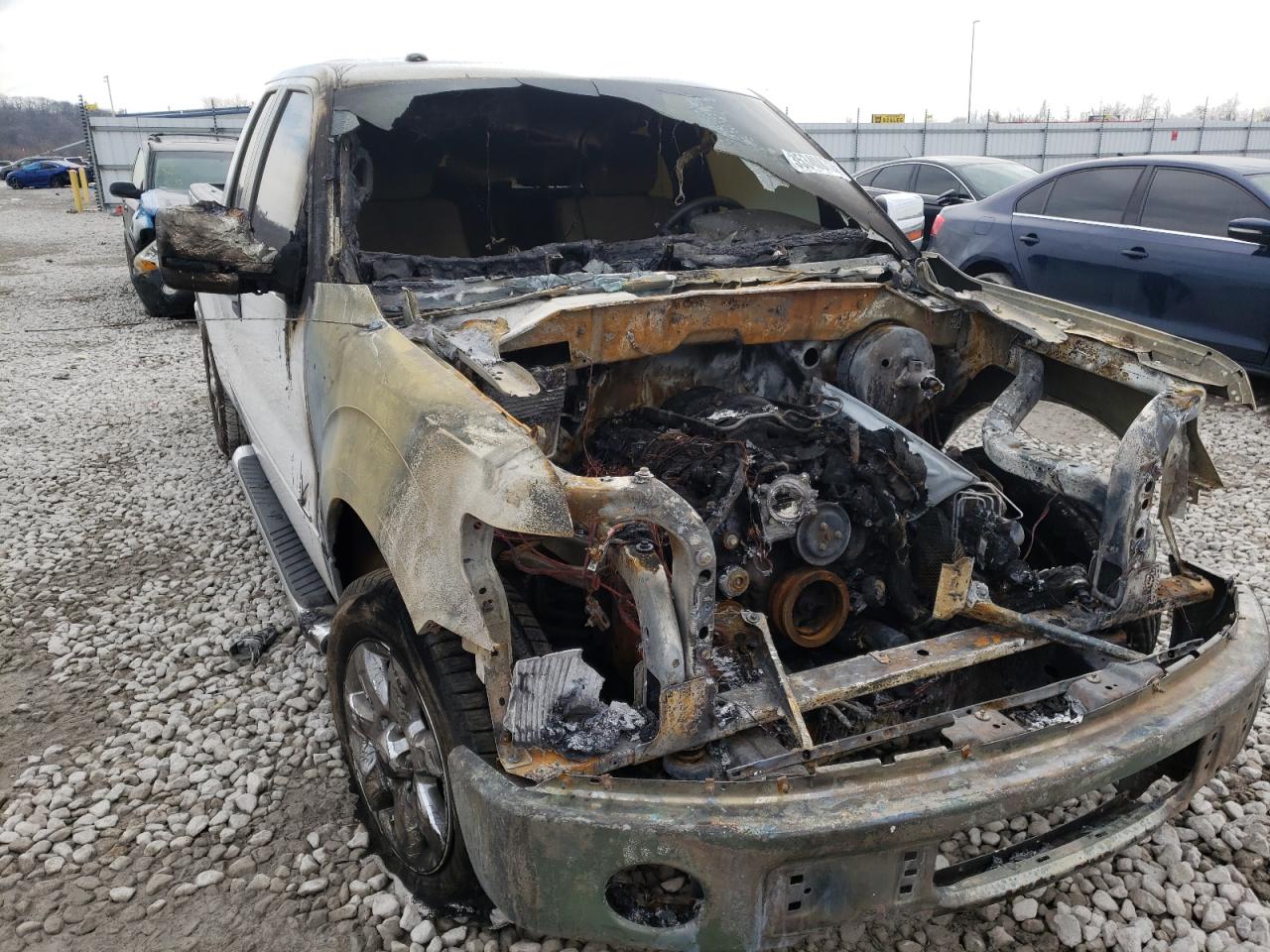 Photo 19 from auction – 2014 FORD F150 SUPER with VIN 1FTFX1CF5EKD25167