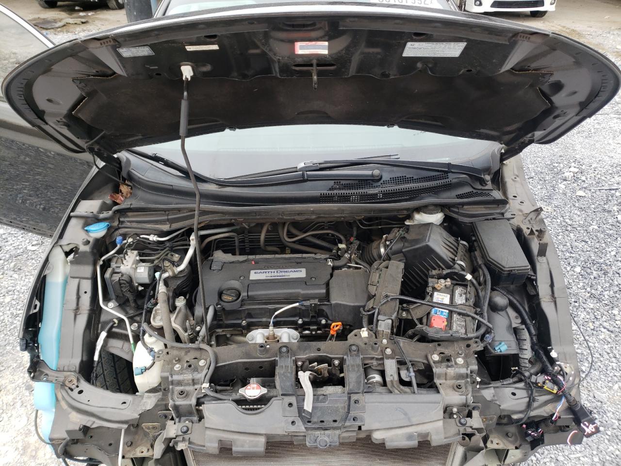 Photo 7 from auction – 2015 HONDA CR-V LX with VIN 5J6RM4H37FL073062