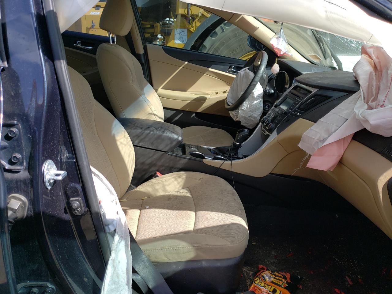 Photo 5 from auction – 2014 HYUNDAI SONATA GLS with VIN 5NPEB4AC5EH864262