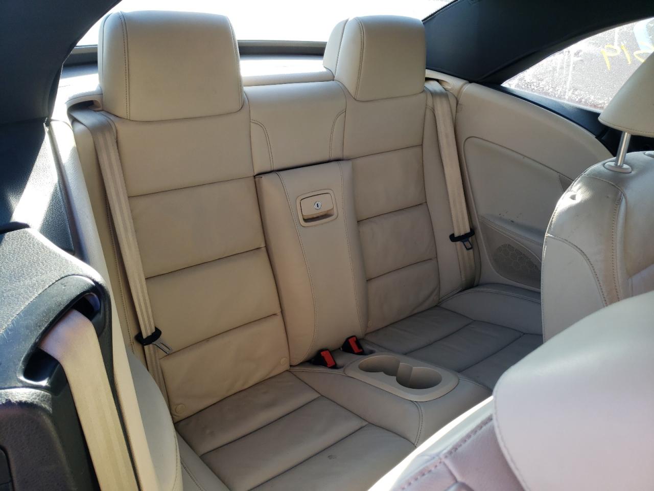 Photo 6 from auction – 2015 VOLKSWAGEN EOS LUX with VIN WVWFW8AH3FV001036