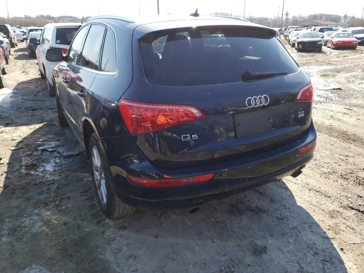Photo 3 from auction – 2010 AUDI Q5 PREMIUM with VIN WA1LKAFP3AA079381