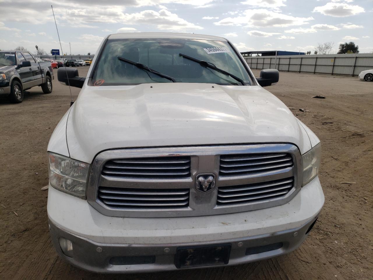 Foto 9 de la subasta – 2017 RAM 1500 SLT con VIN 1C6RR7GT0HS677398
