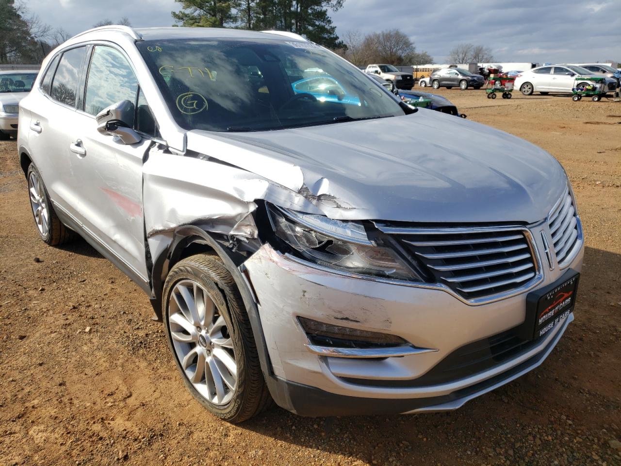 LINCOLN MKC 2015 with VIN 5LMCJ1A9XFUJ32593 - Photo from auction