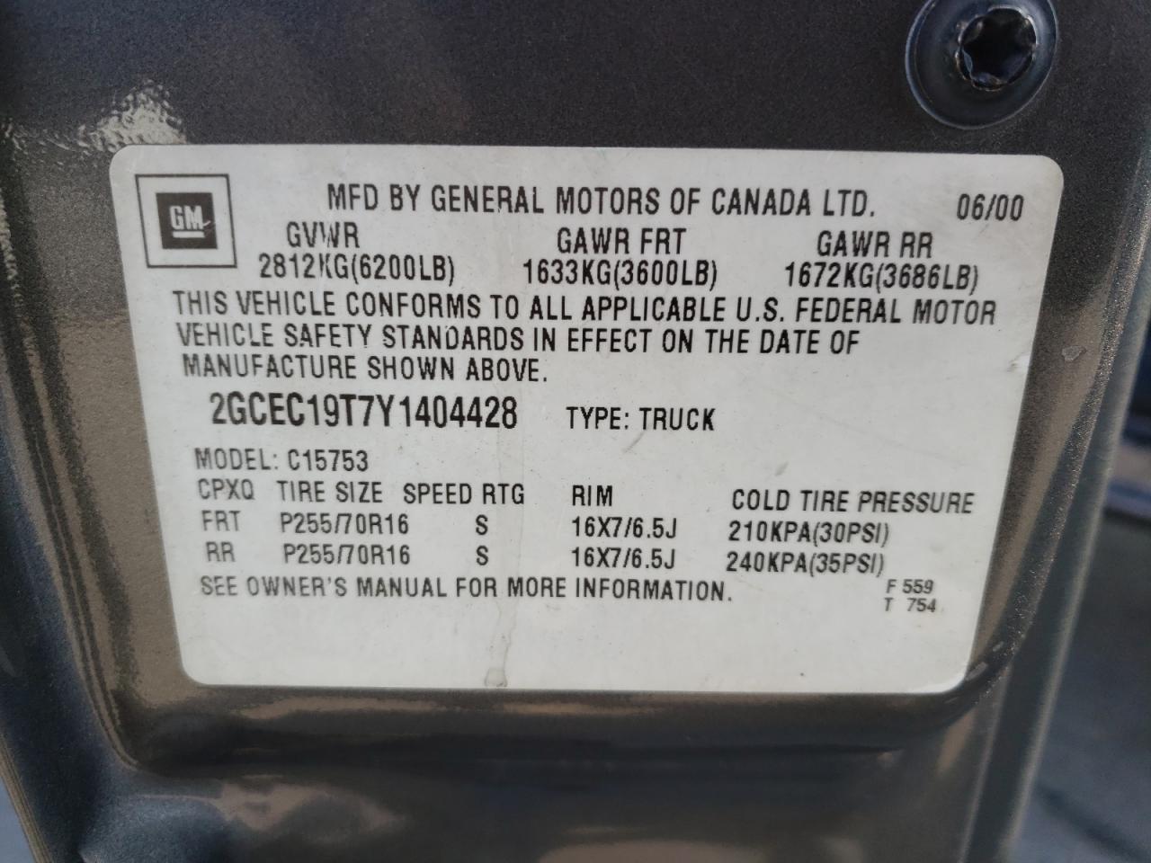 Photo 10 from auction – 2000 CHEVROLET SILVERADO with VIN 2GCEC19T7Y1404428