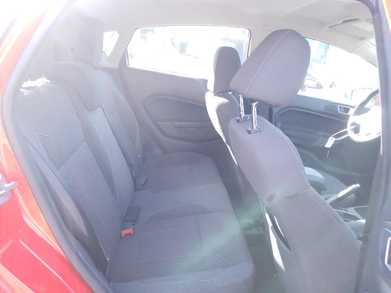 Photo 6 from auction – 2014 FORD FIESTA SE with VIN 3FADP4EJ0EM103600
