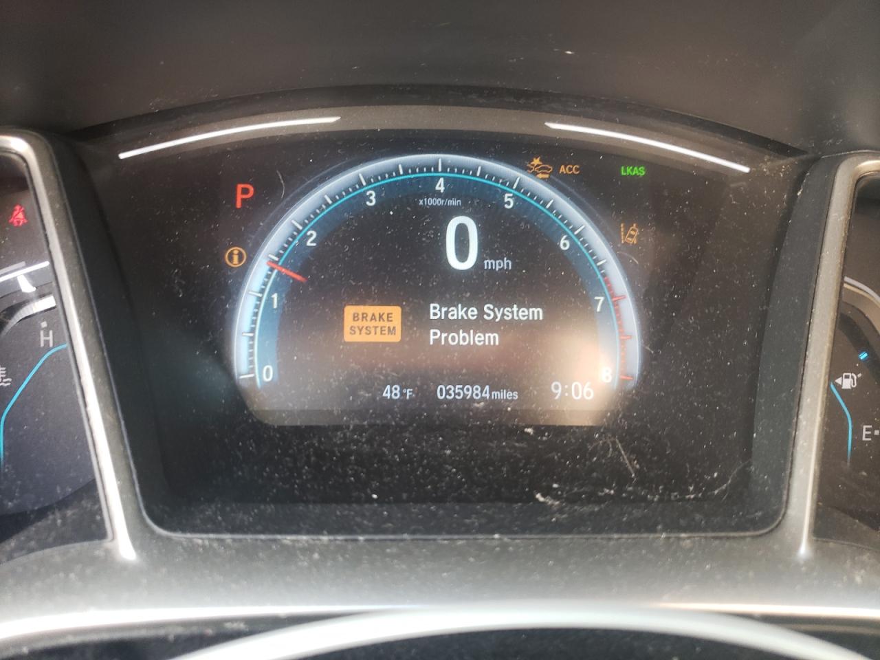 صورة رقم 8 من المزاد - 2017 HONDA CIVIC EX مع VIN 19XFC2F89HE222730