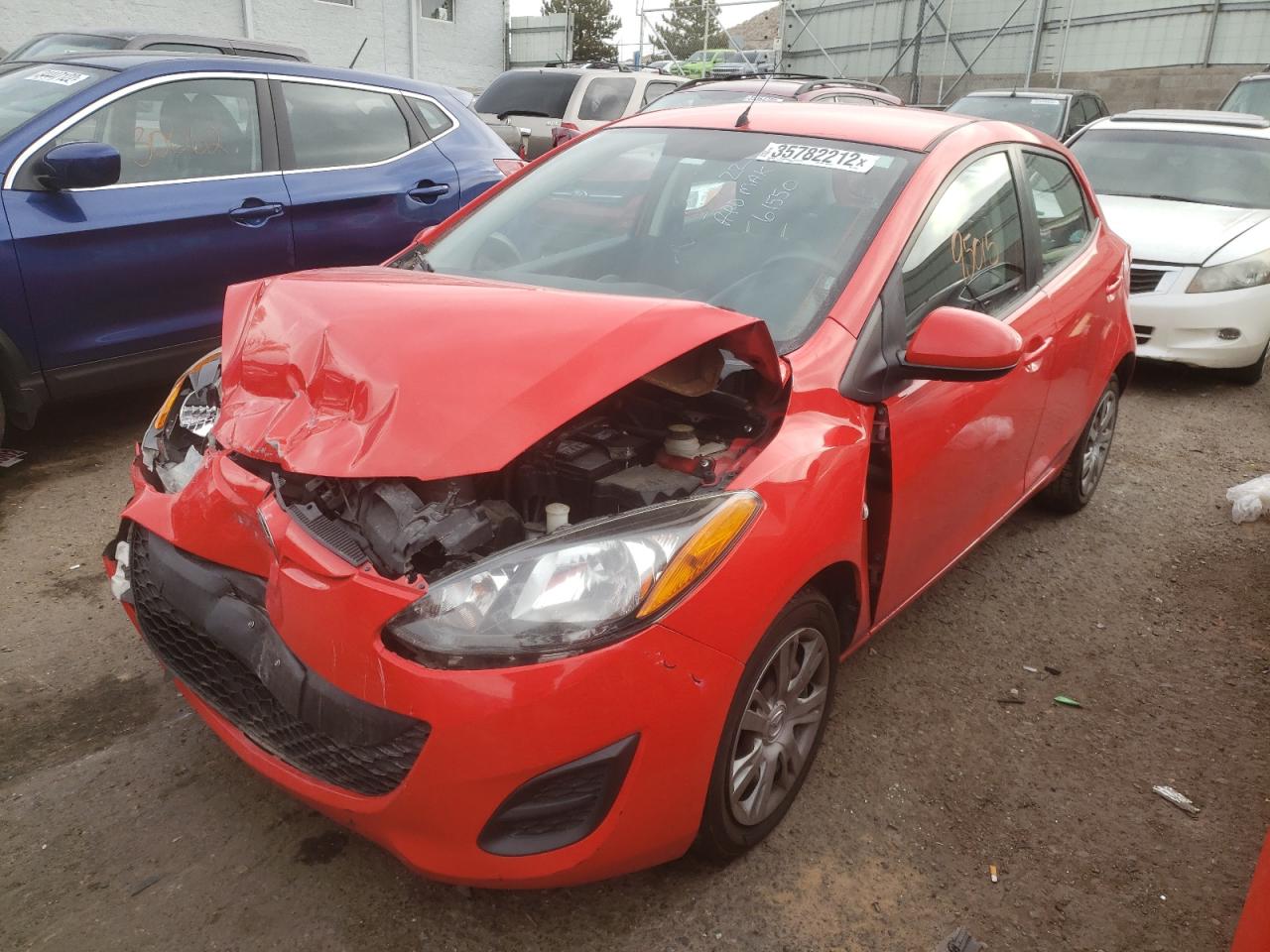 Photo 2 from auction – 2013 MAZDA MAZDA2 with VIN JM1DE1KY8D0170852