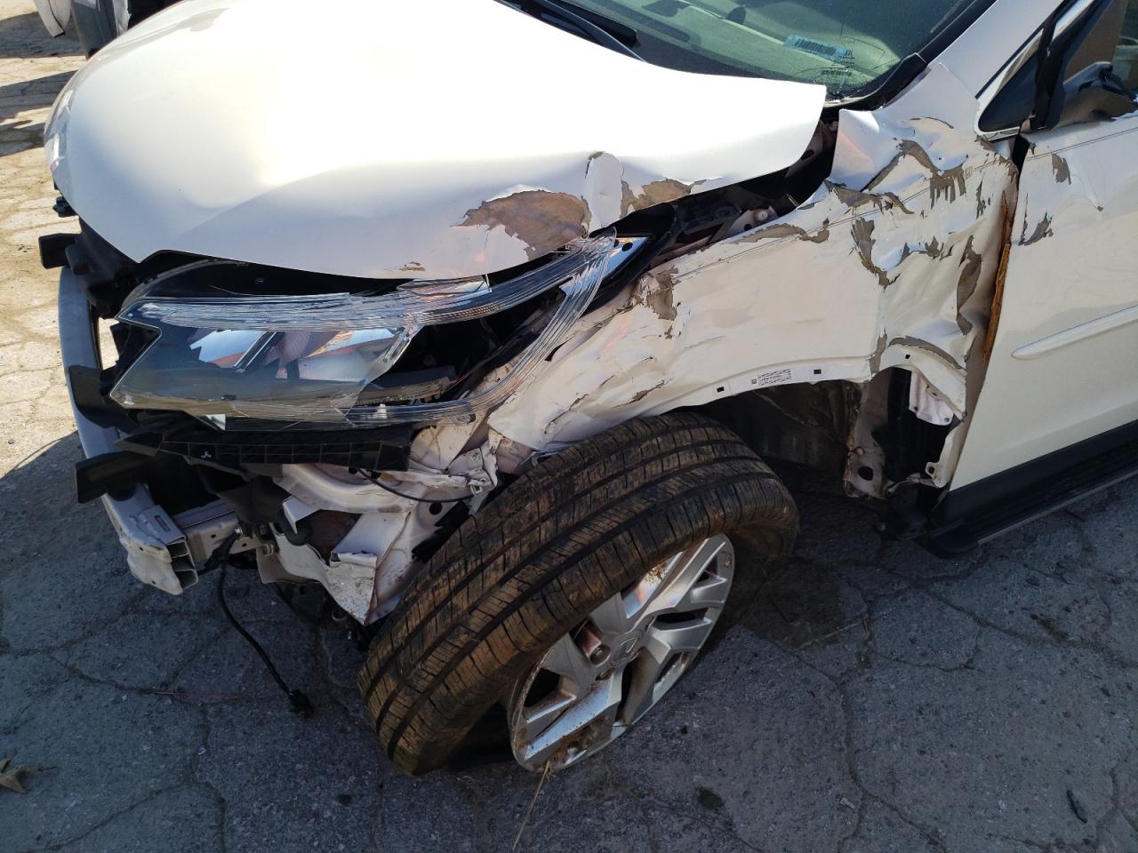 Photo 9 from auction – 2015 HONDA CR-V EXL with VIN 5J6RM3H79FL003964