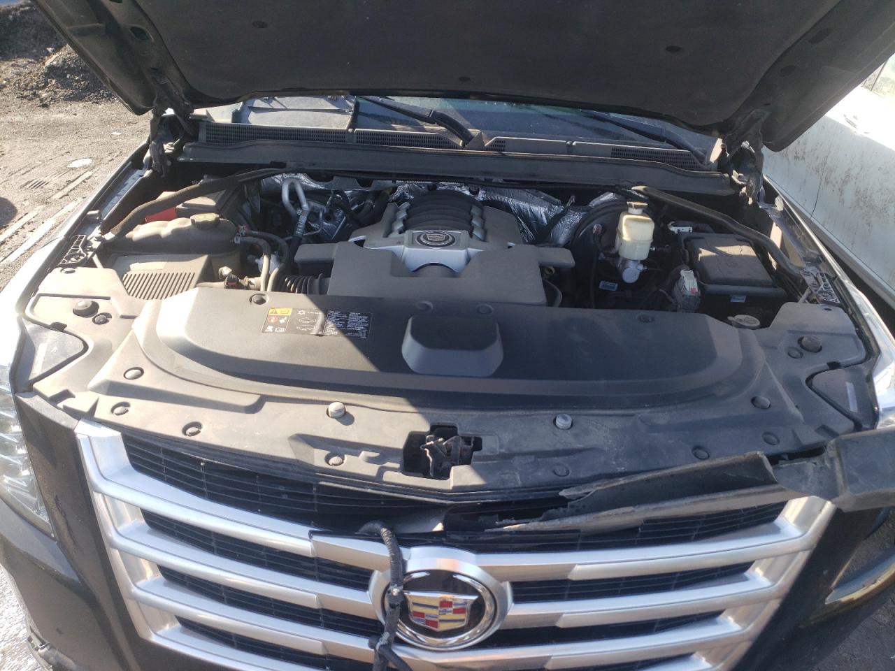 Photo 7 from auction – 2015 CADILLAC ESCALADE E with VIN 1GYS4GKJ5FR269850