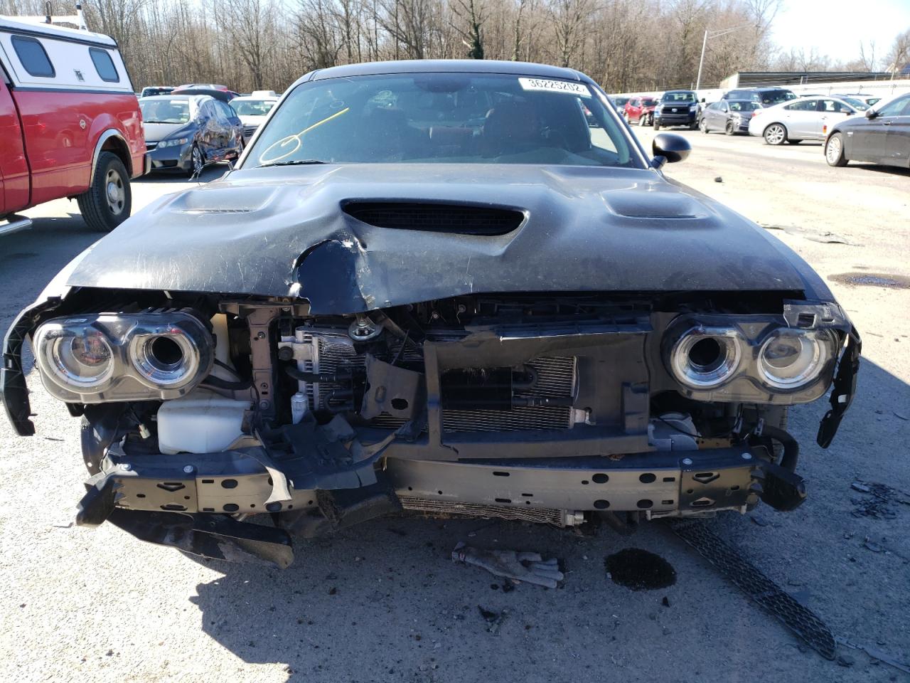 Photo 9 from auction – 2018 DODGE CHALLENGER with VIN 2C3CDZC92JH110582