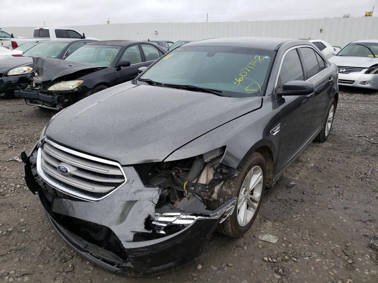 Photo 2 from auction – 2015 FORD TAURUS SEL with VIN 1FAHP2E80FG134053