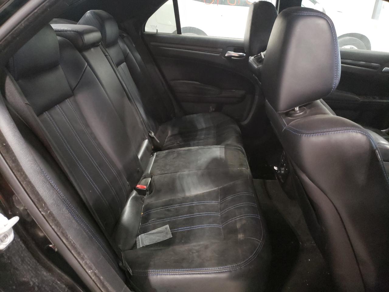 Photo 6 from auction – 2012 CHRYSLER 300 S with VIN 2C3CCADT4CH315659