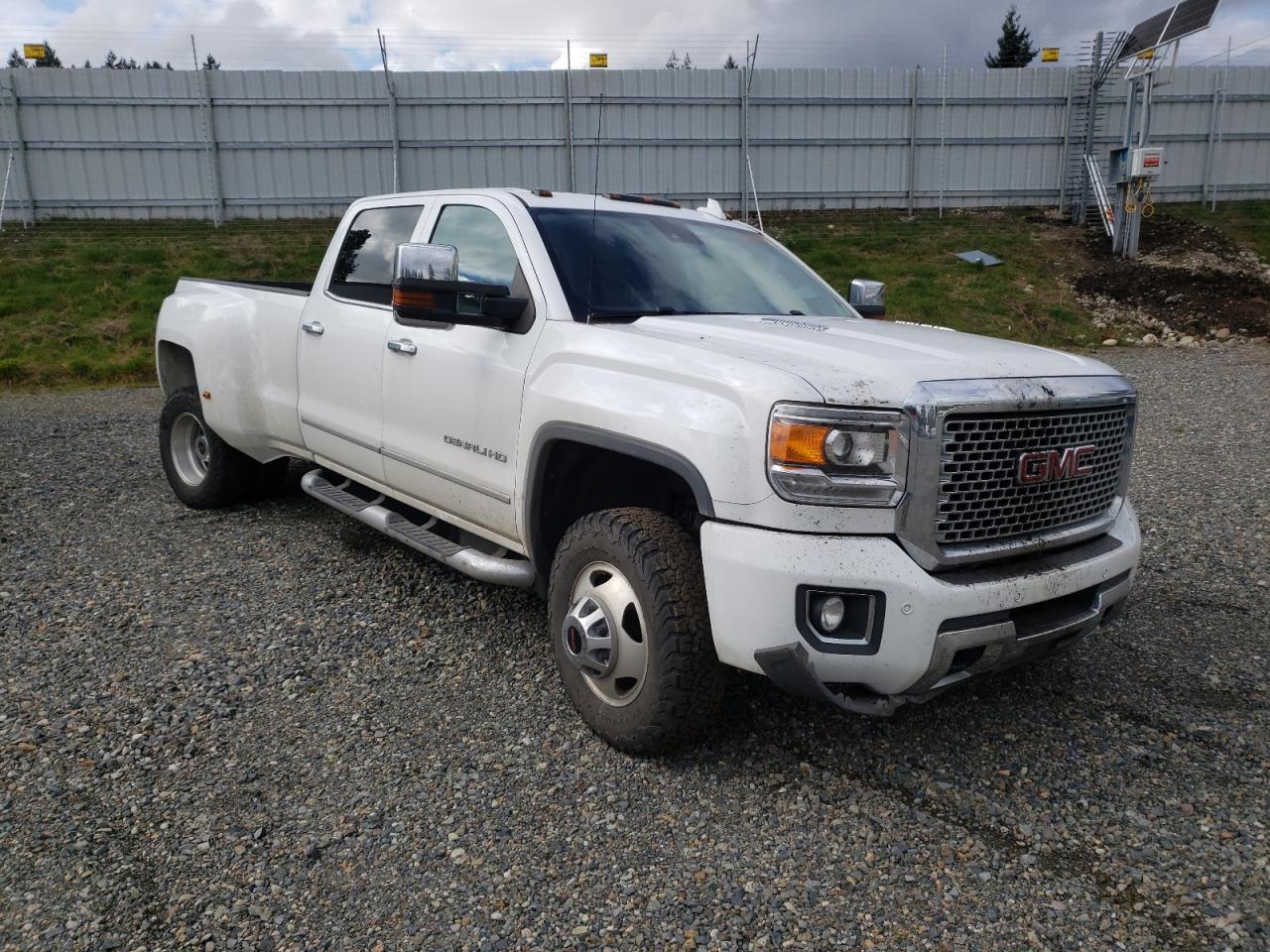 GMC SIERRA K35 2015 with VIN 1GT424E8XFF535540 - Photo from auction