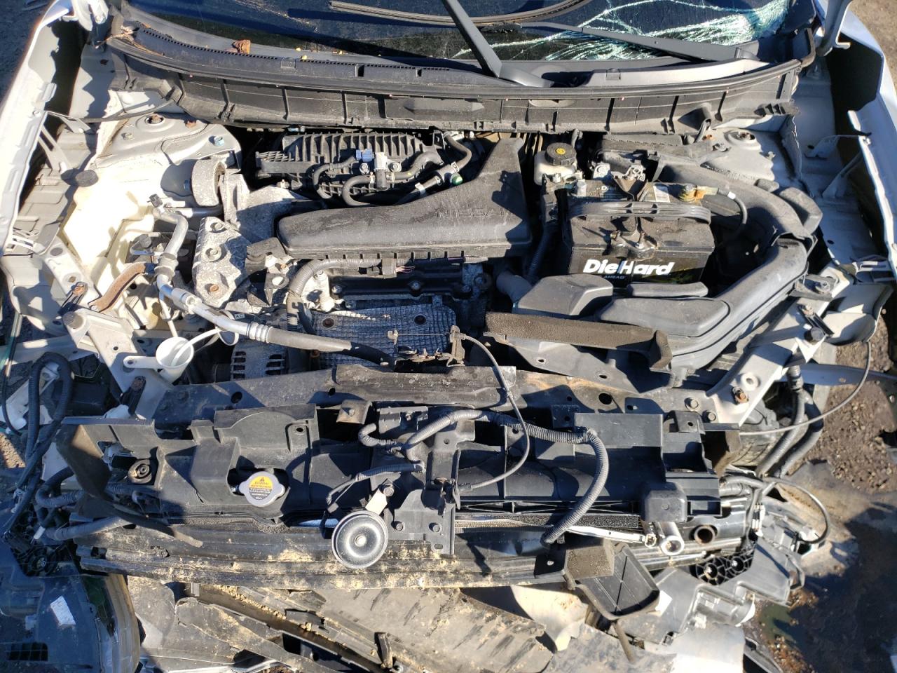 Photo 7 from auction – 2015 NISSAN ROGUE S with VIN 5N1AT2MV2FC770572