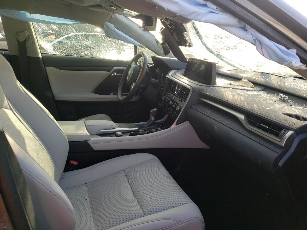 Фото 5 с аукциона – 2021 LEXUS RX 350 с VIN 2T2HZMAA0MC205686