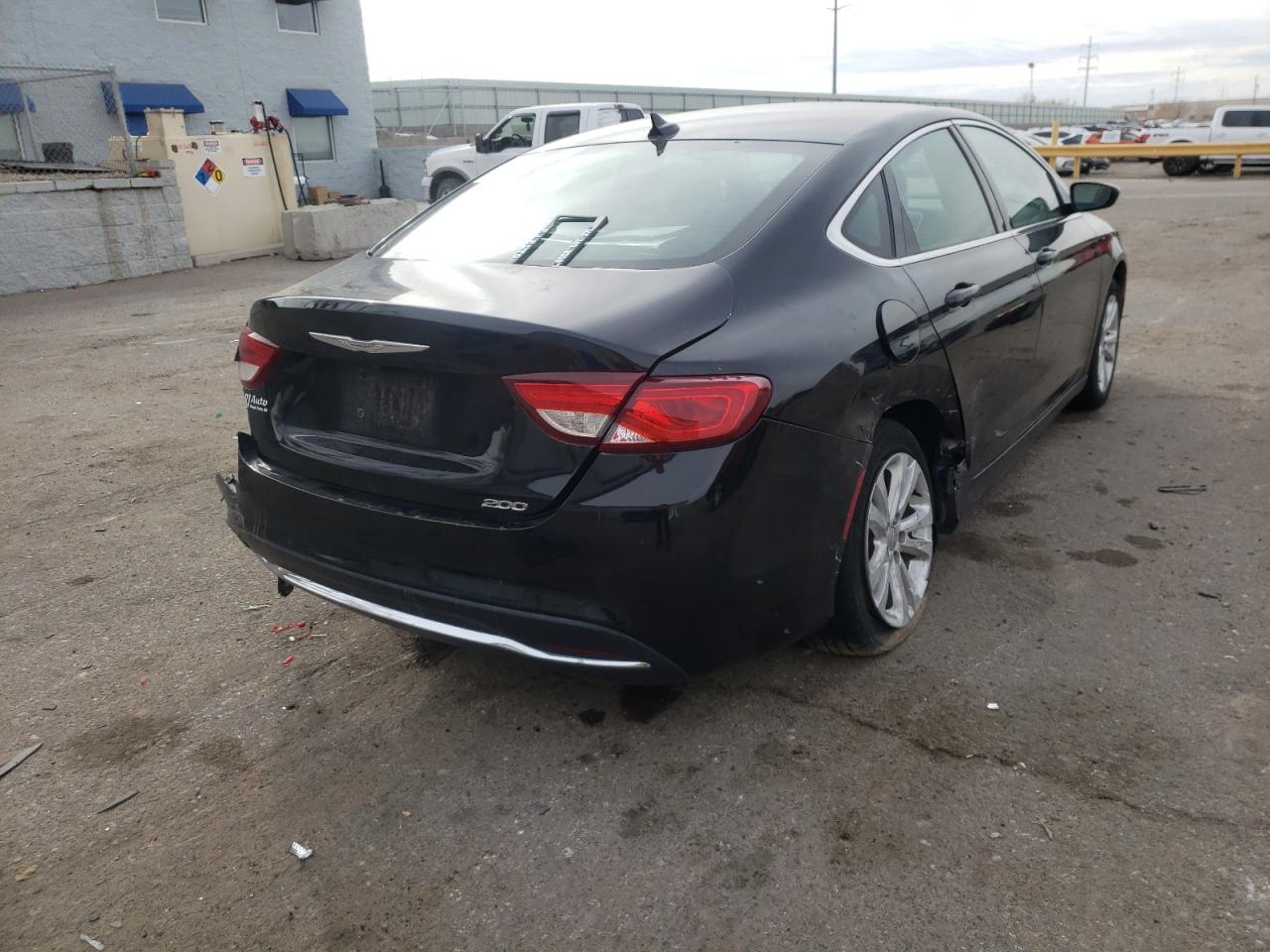 Photo 4 from auction – 2016 CHRYSLER 200 LIMITE with VIN 1C3CCCABXGN170180