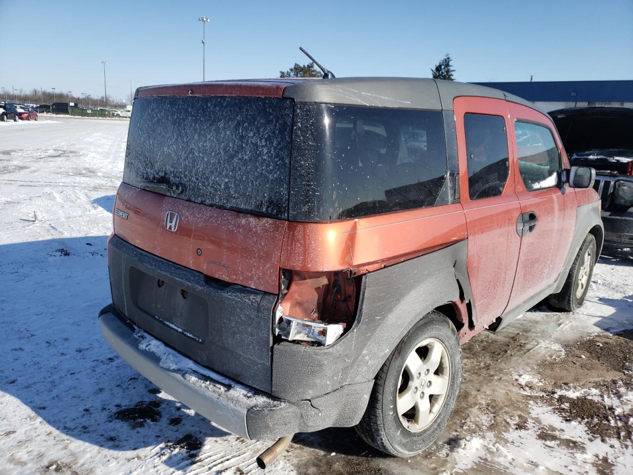 Photo 4 from auction – 2004 HONDA ELEMENT EX with VIN 5J6YH18504L014738