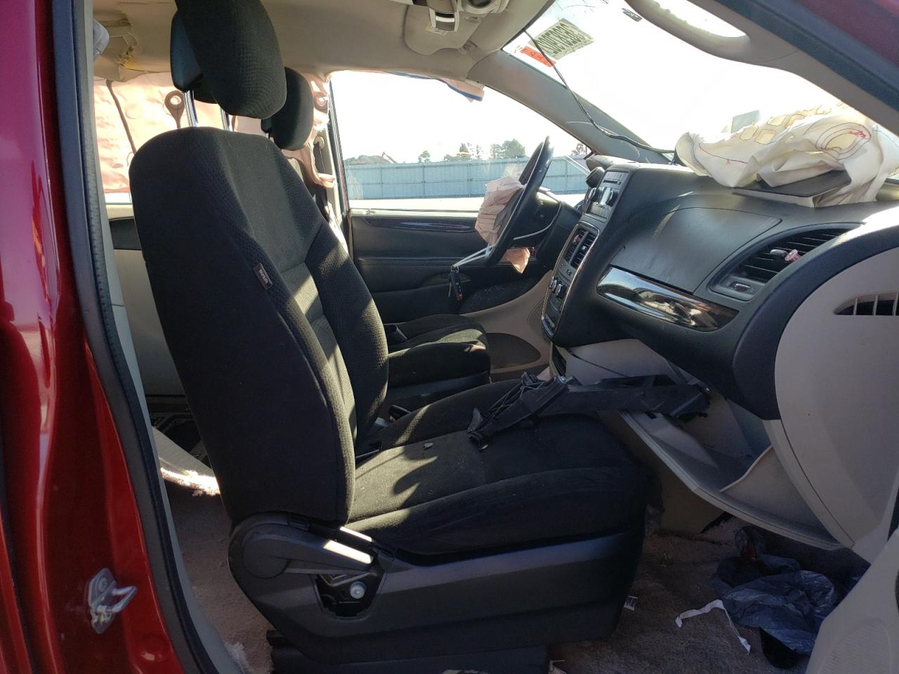 Photo 5 from auction – 2015 DODGE GRAND CARA with VIN 2C4RDGBG3FR709406