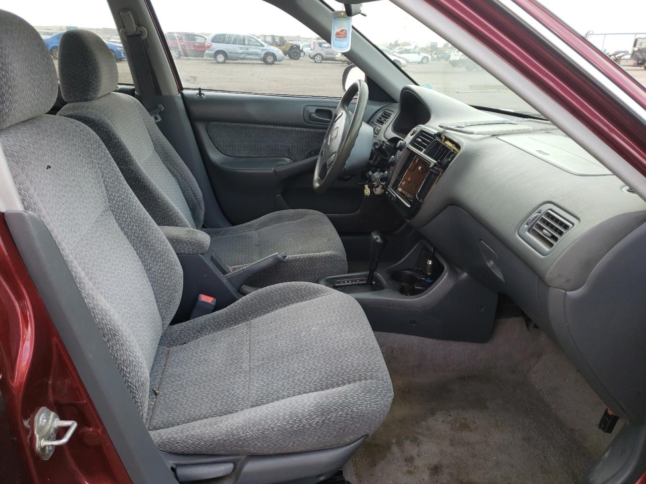 Photo 5 from auction – 2000 HONDA CIVIC with VIN 1HGEJ6675YL028012