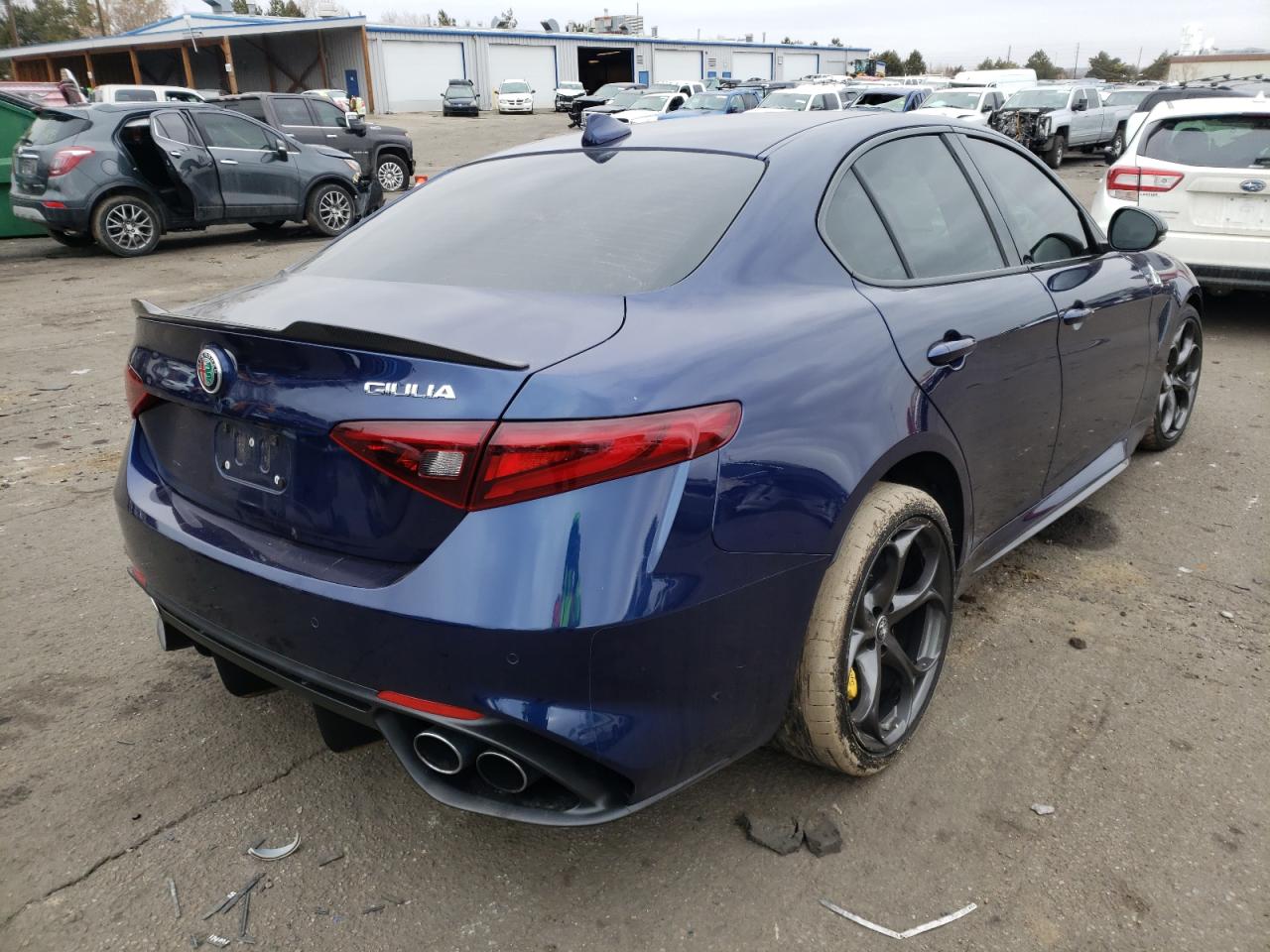 Photo 4 from auction – 2018 ALFA ROMEO GIULIA QUA with VIN ZARFAEAV2J7567033