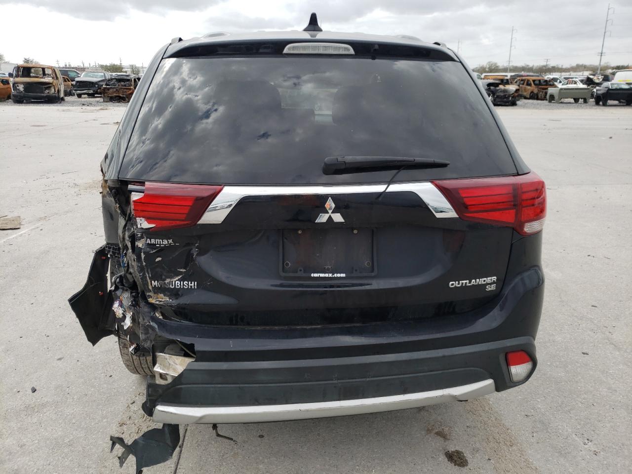 Photo 9 from auction – 2018 MITSUBISHI OUTLANDER with VIN JA4AD3A39JJ002936