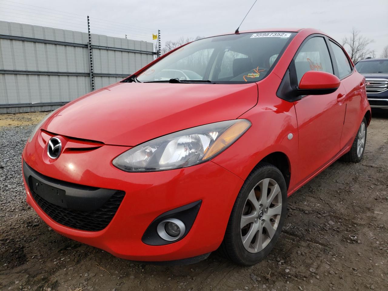 Photo 2 from auction – 2013 MAZDA MAZDA2 with VIN JM1DE1LZ7D0158280