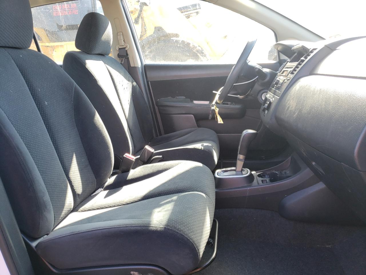Photo 5 from auction – 2010 NISSAN VERSA S with VIN 3N1BC1AP8AL466865