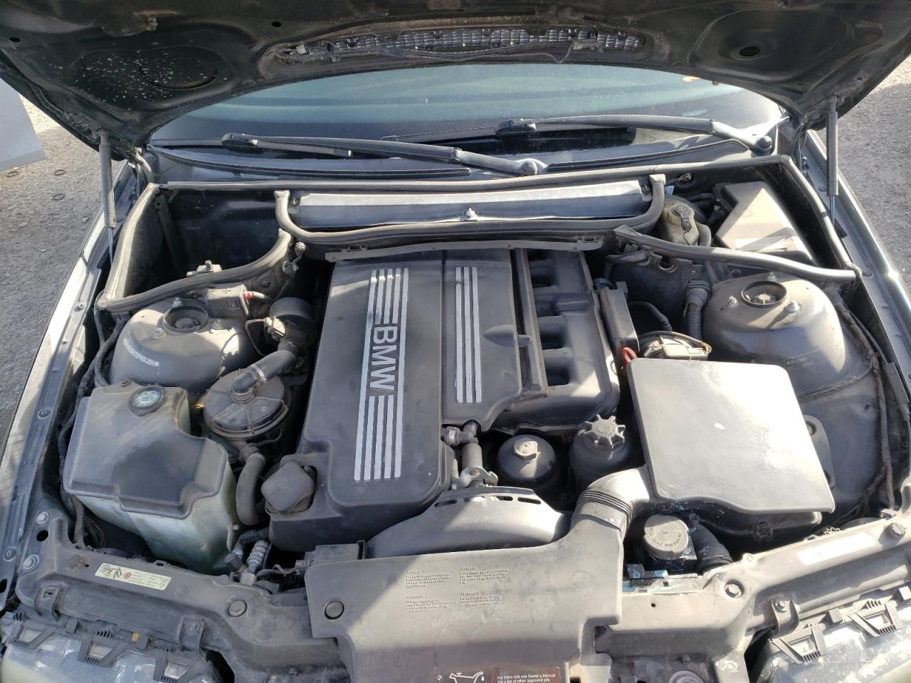Photo 7 from auction – 2003 BMW 325 I with VIN WBAAZ33473PH34284