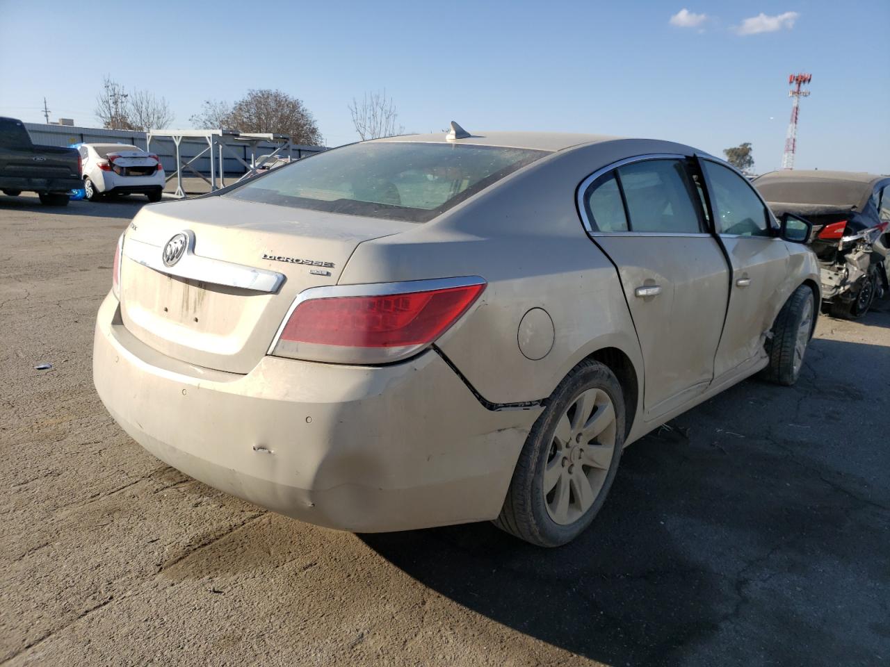 Photo 4 from auction – 2011 BUICK LACROSSE C with VIN 1G4GC5ED4BF247354