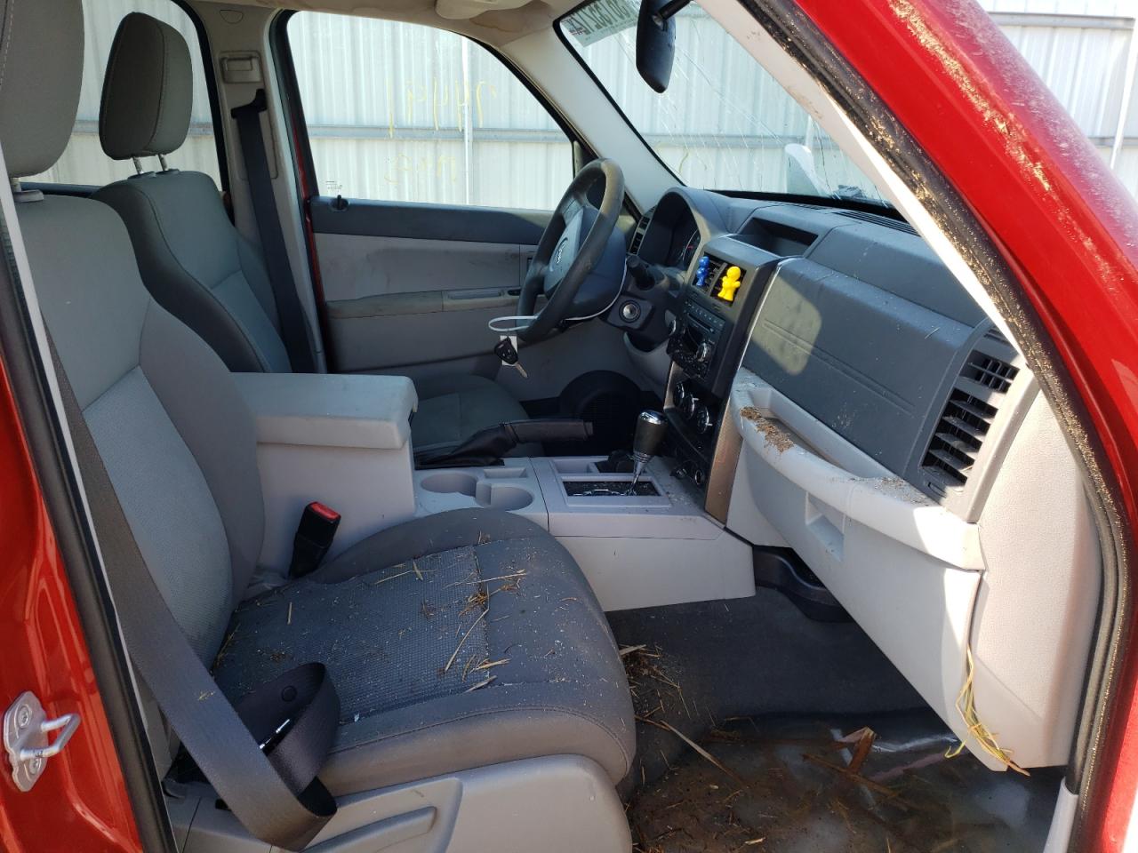 Photo 5 from auction – 2008 JEEP LIBERTY SP with VIN 1J8GN28K08W154792