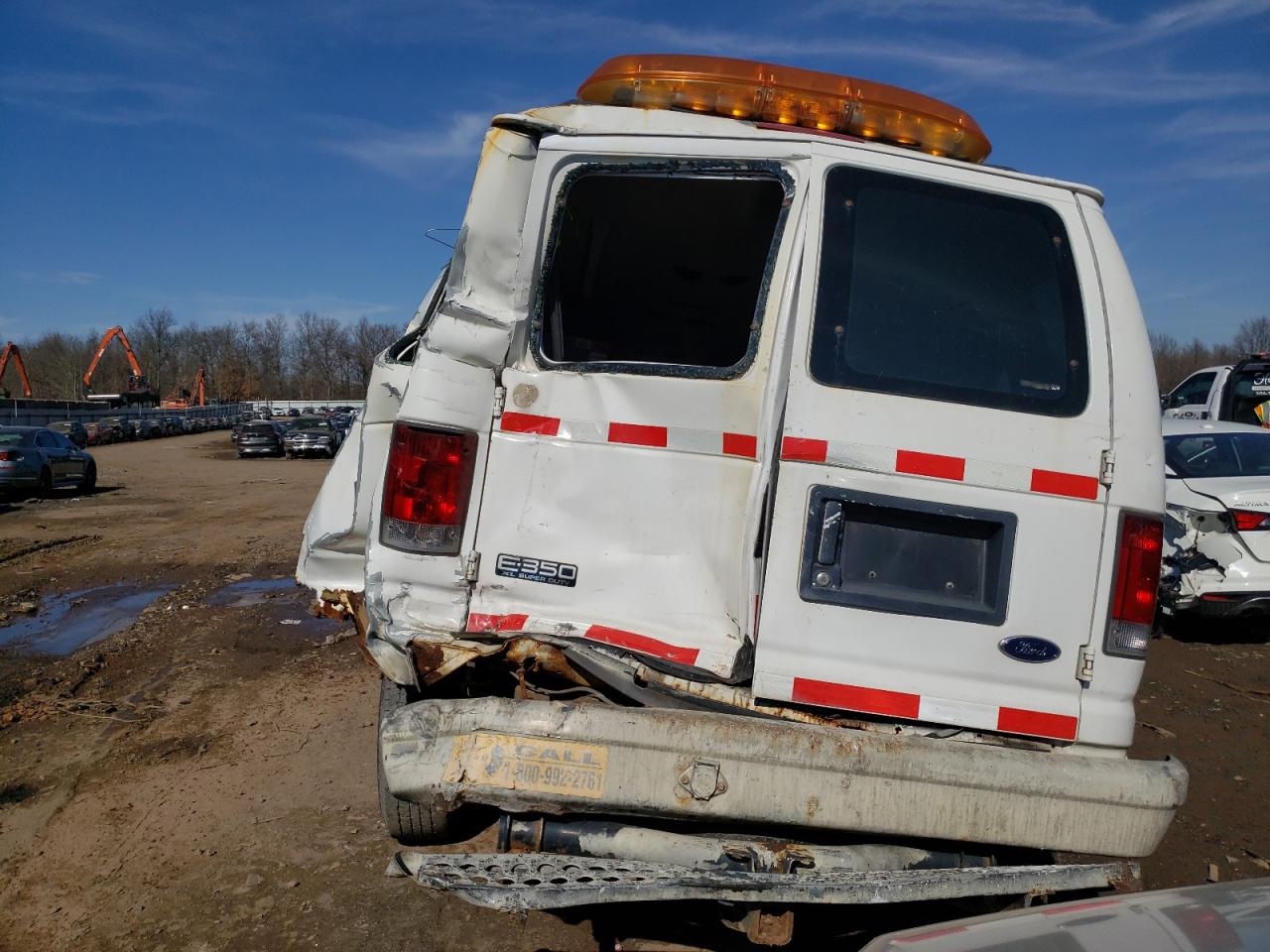 Photo 9 from auction – 2004 FORD ECONOLINE with VIN 1FBSS31L14HB37716