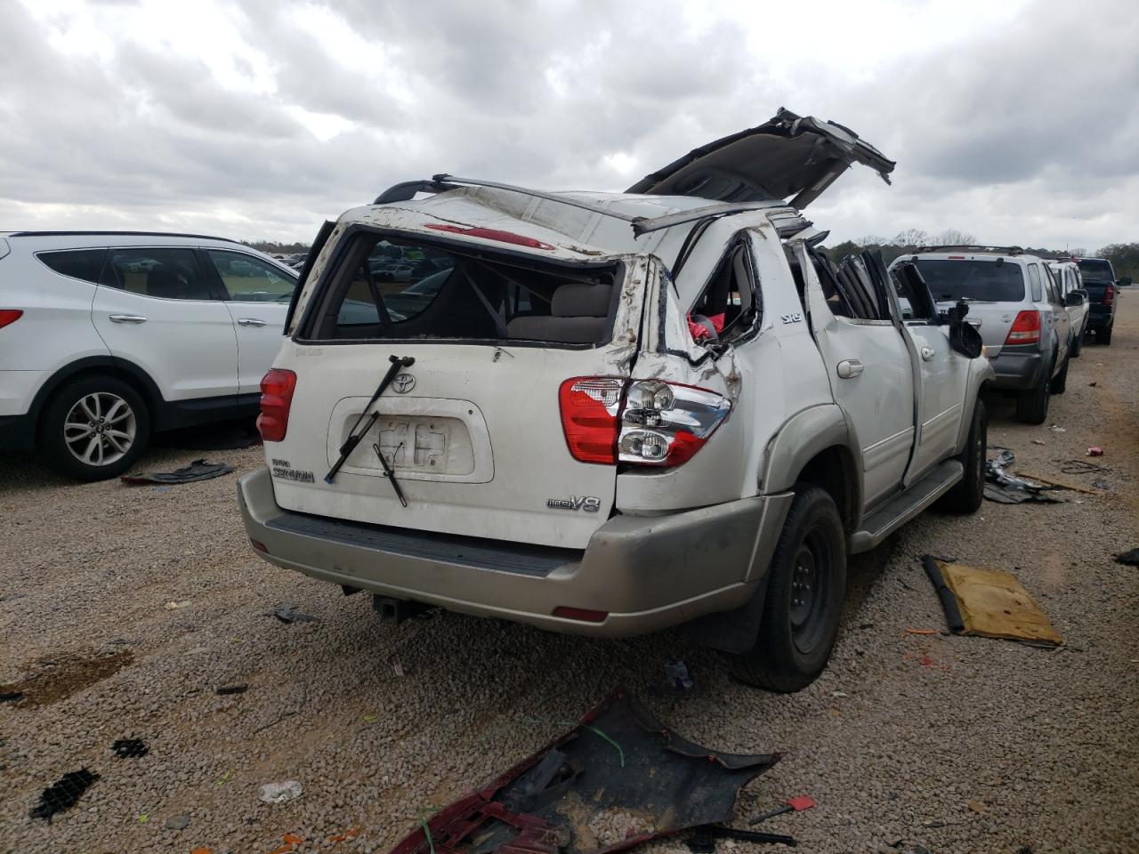 Photo 4 from auction – 2004 TOYOTA SEQUOIA SR with VIN 5TDZT34AX4S233972