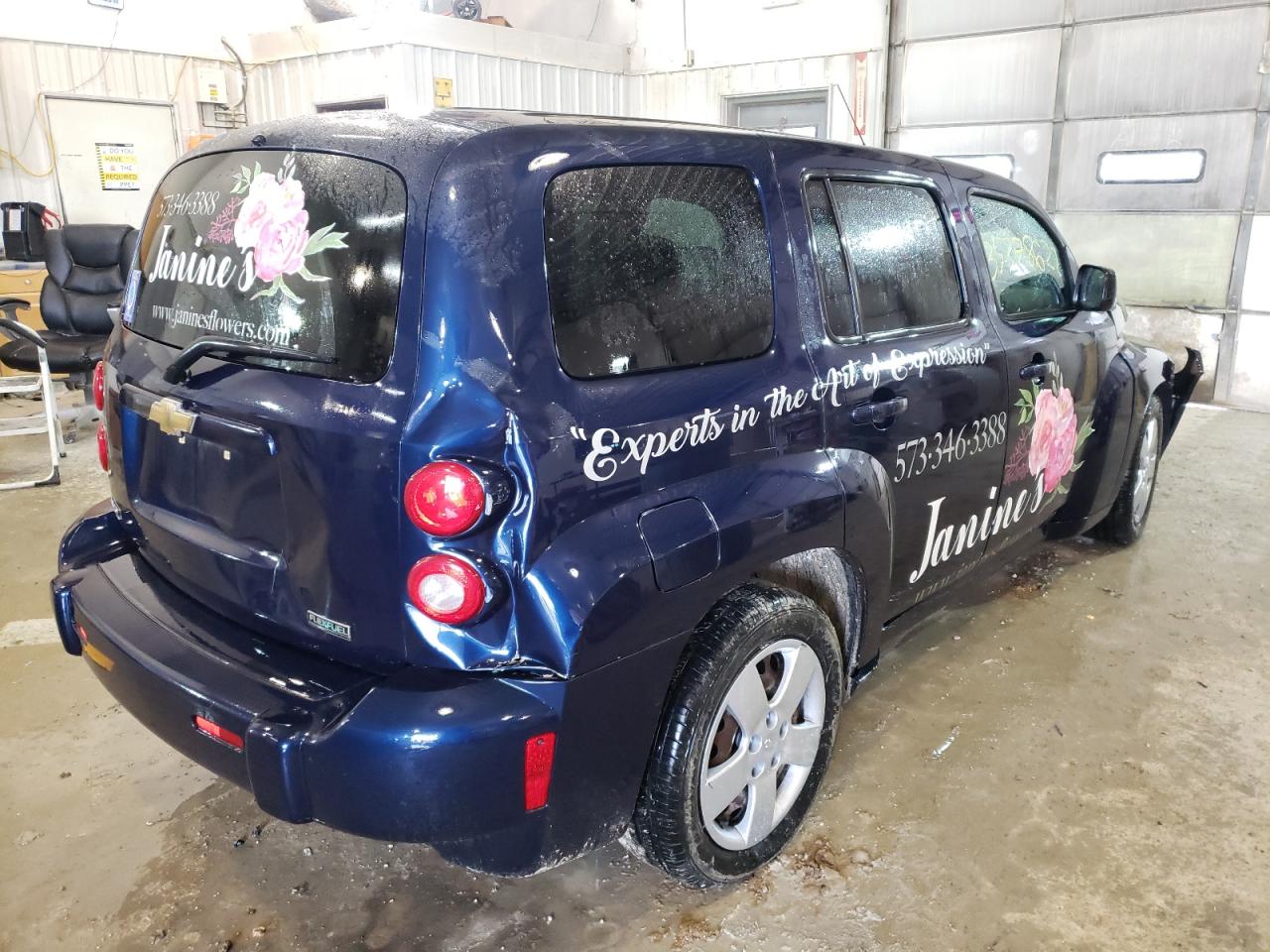Photo 4 from auction – 2010 CHEVROLET HHR LS with VIN 3GNBAADB7AS642398