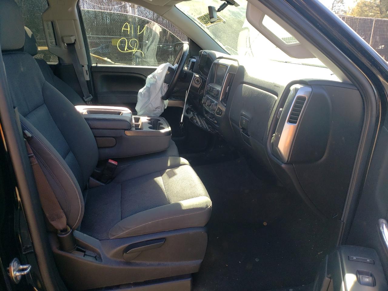 Photo 5 from auction – 2015 CHEVROLET SILVERADO with VIN 1GCVKREC1FZ214166