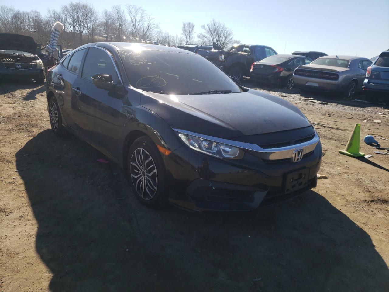 Photo 1 from auction – 2016 HONDA CIVIC LX with VIN 19XFC2F59GE240682