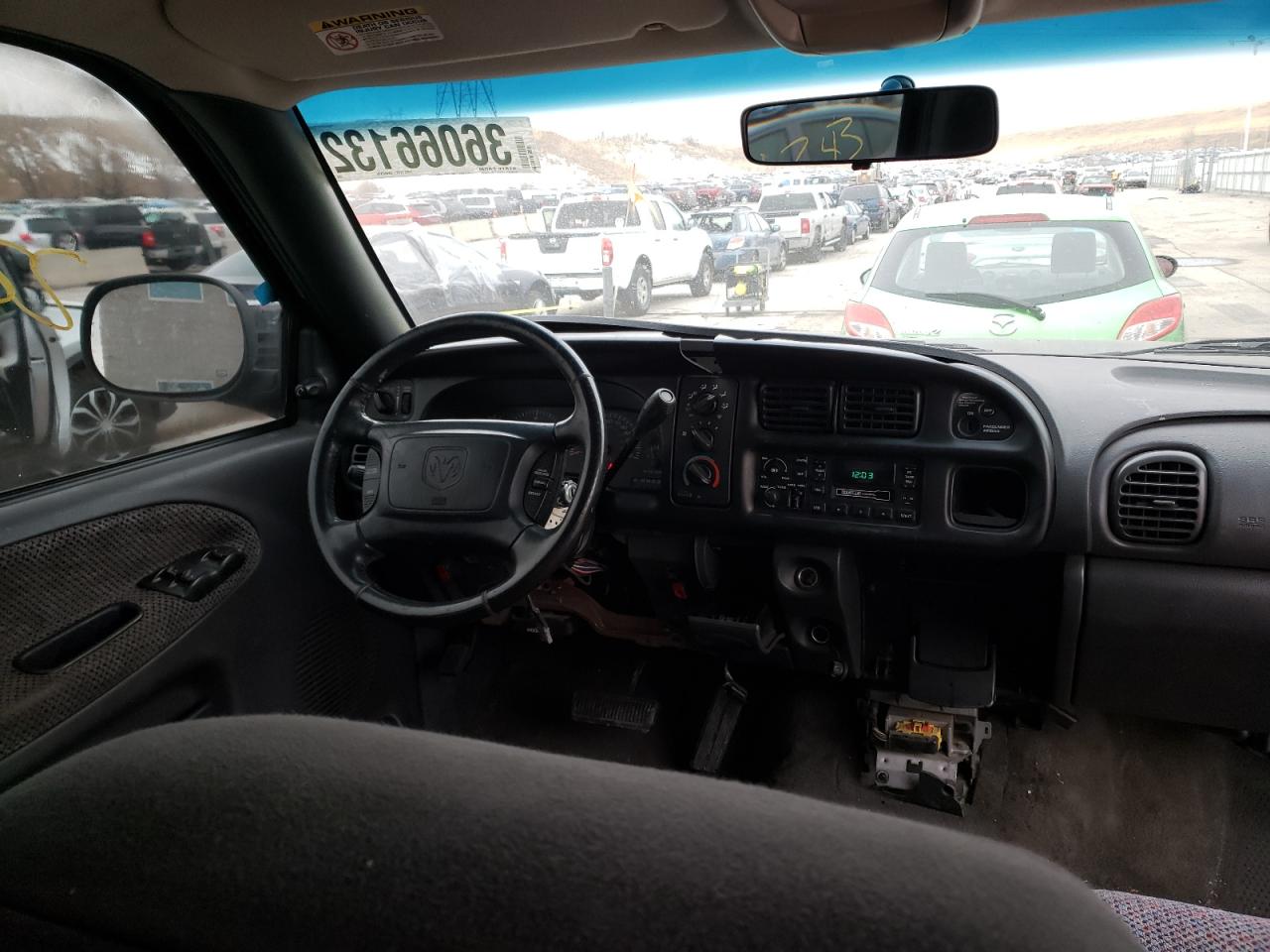 Photo 9 from auction – 2001 DODGE RAM 2500 with VIN 3B7KC23691G817959