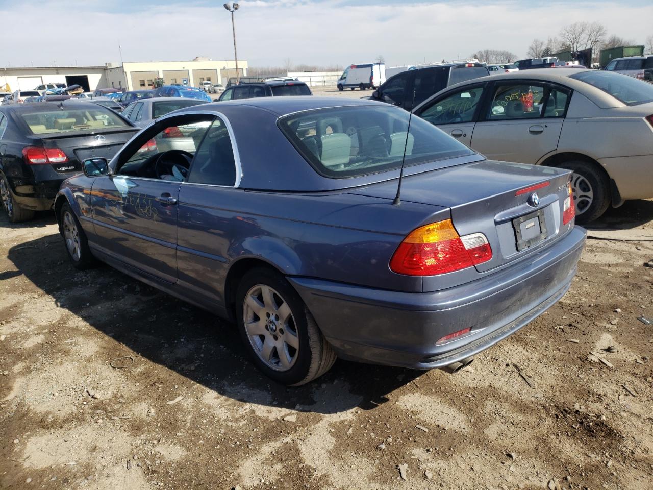 Photo 3 from auction – 2000 BMW 323 CI with VIN WBABR3348YEA83402