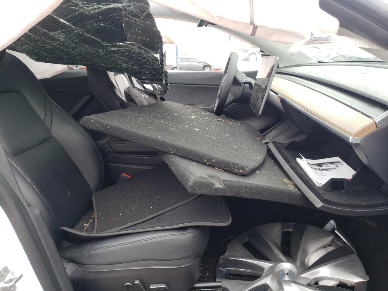 Photo 5 from auction – 2021 TESLA MODEL Y with VIN 5YJYGDEEXMF161568