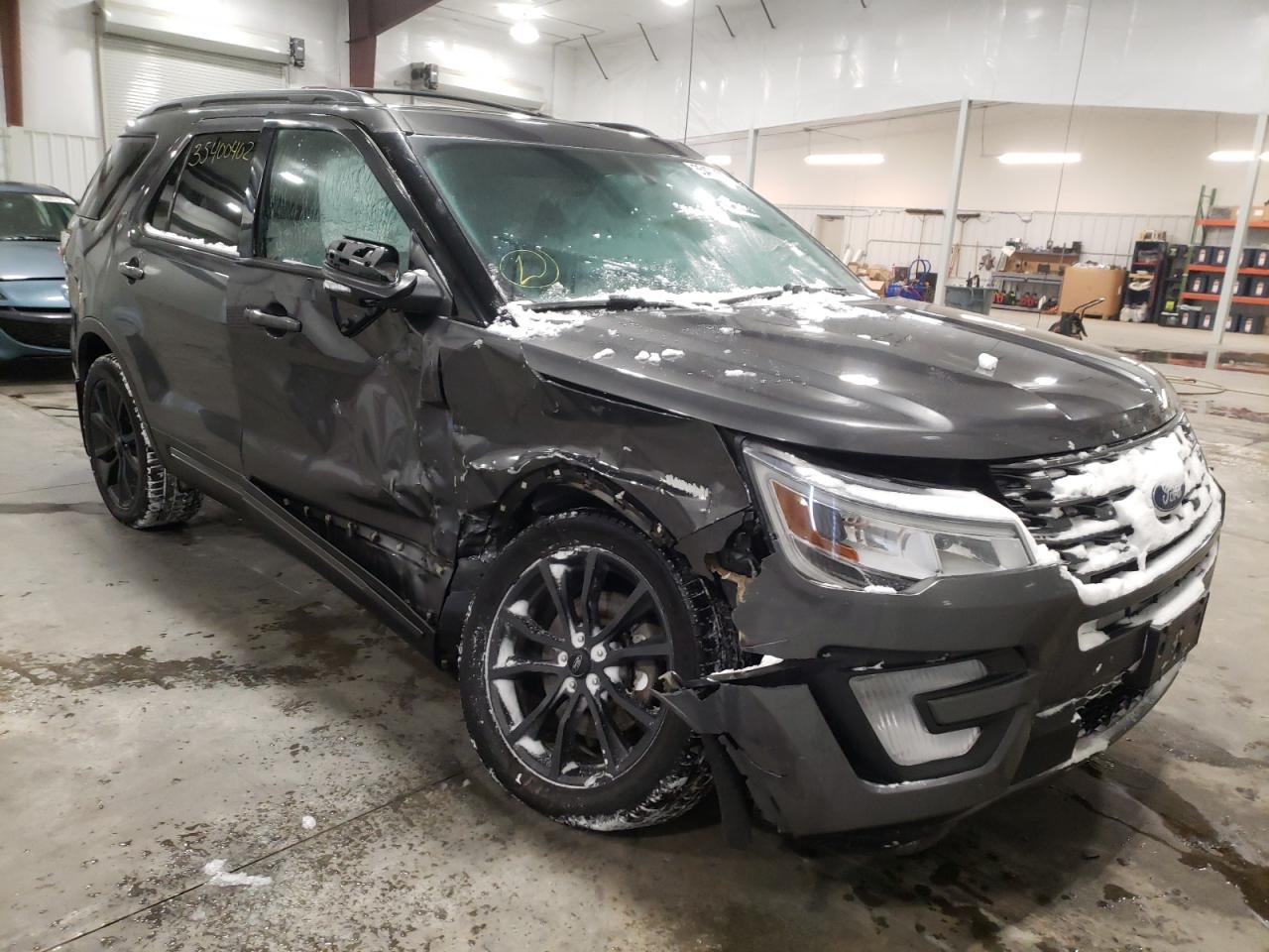 FORD EXPLORER X 2017 with VIN 1FM5K8D85HGD45778 - Photo from auction