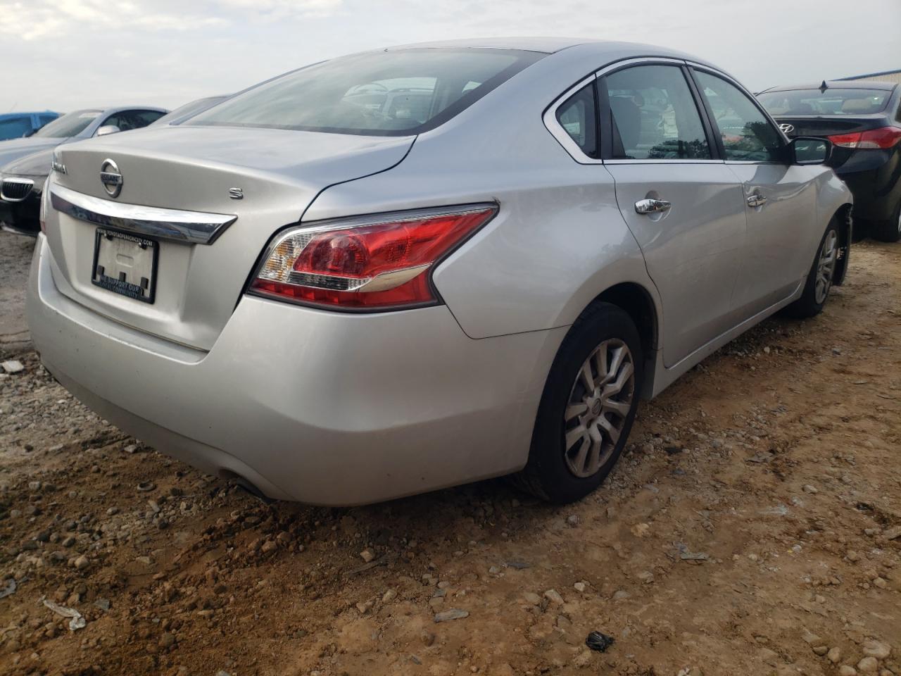 Photo 4 from auction – 2015 NISSAN ALTIMA 2.5 with VIN 1N4AL3AP8FC276528