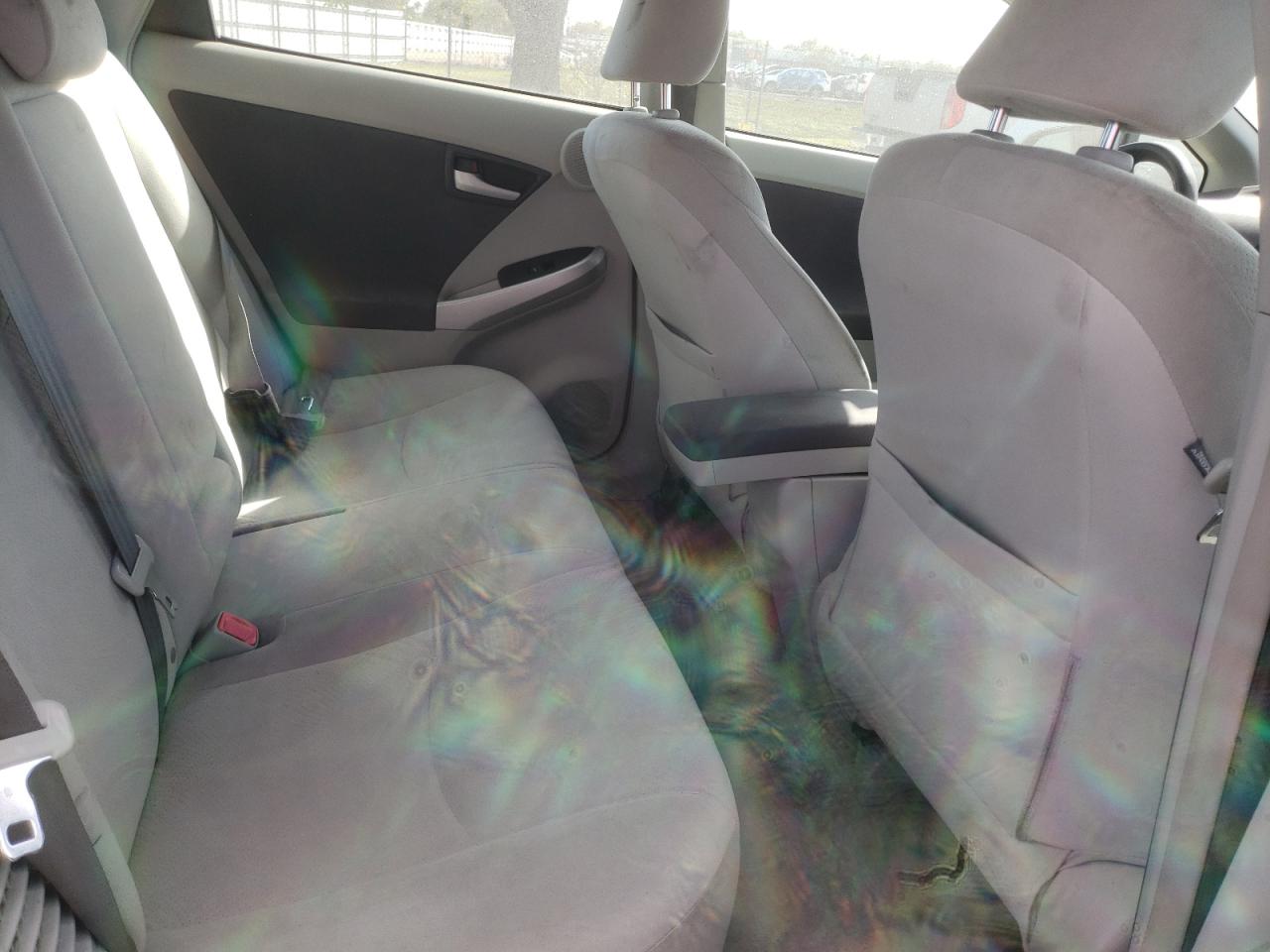 Photo 6 from auction – 2010 TOYOTA PRIUS with VIN JTDKN3DU0A0011803